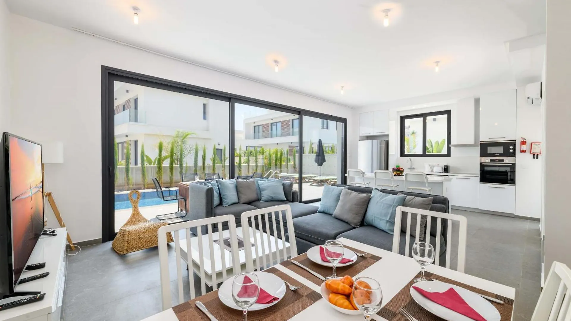By The Beach - Sunstone Seaview Villa Protaras 0*,  Cyprus