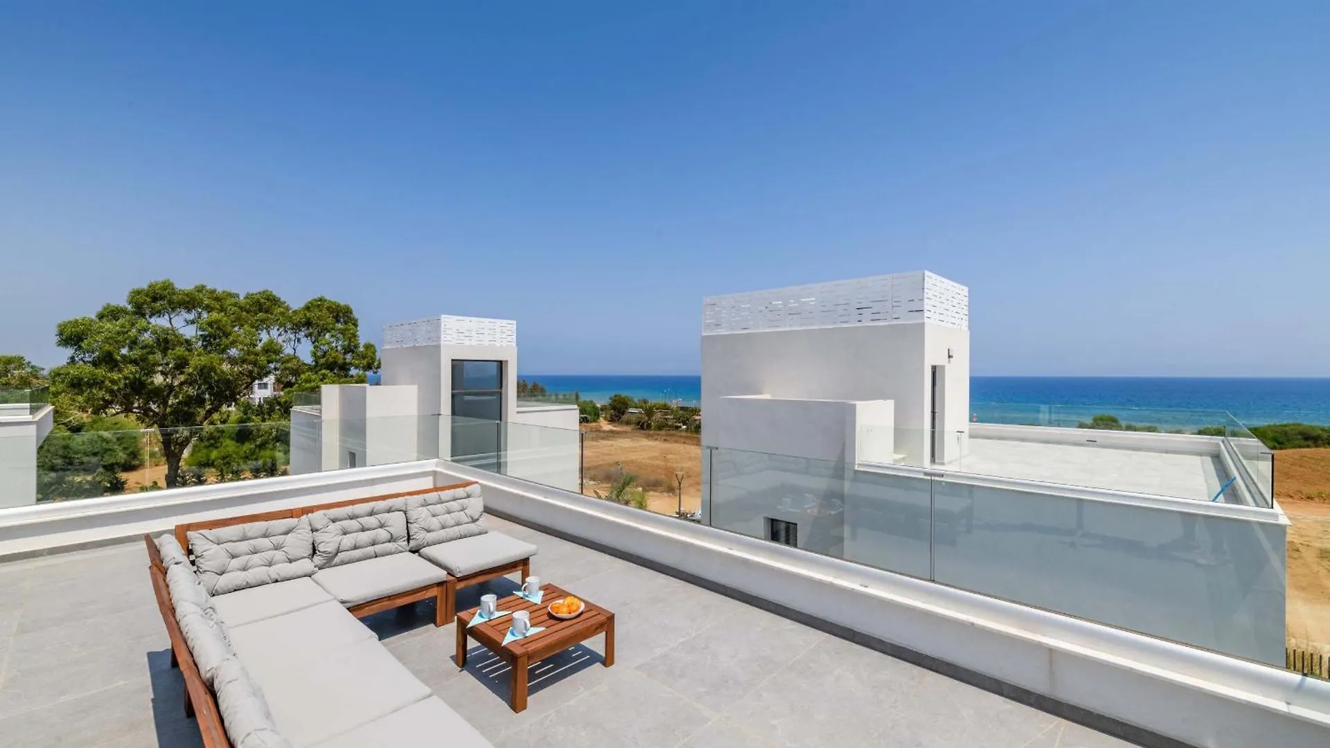 By The Beach - Sunstone Seaview Villa Protaras