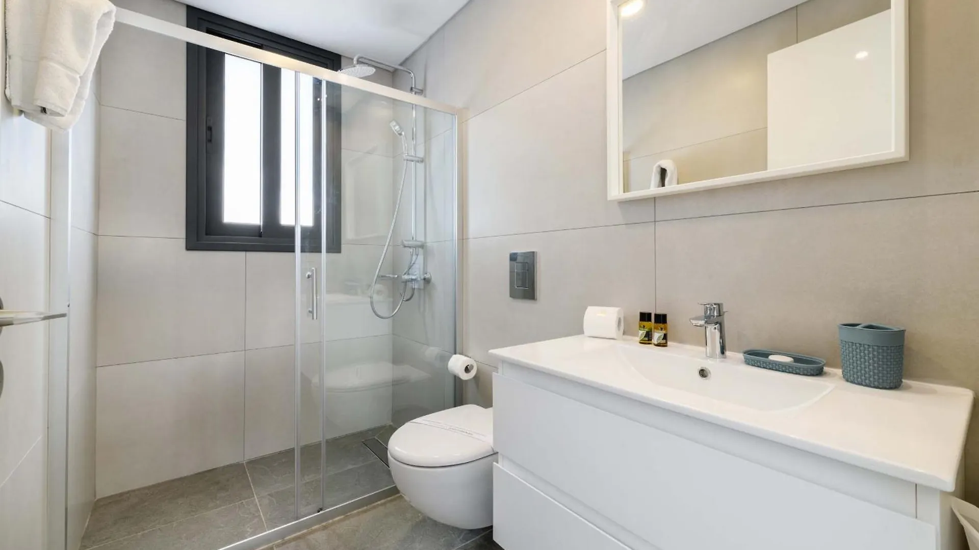 By The Beach - Sunstone Seaview Villa Protaras Cyprus
