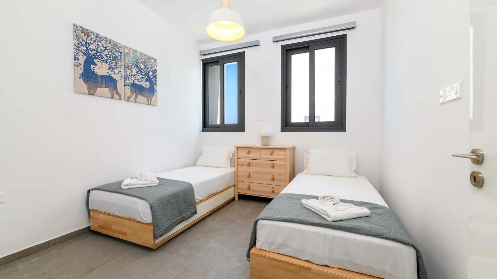 By The Beach - Sunstone Seaview Villa Πρωταράς Κύπρος